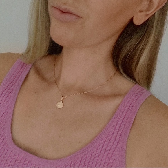 Petite Hamsa Necklace | 18k Gold Filled - Picture 5 of 7